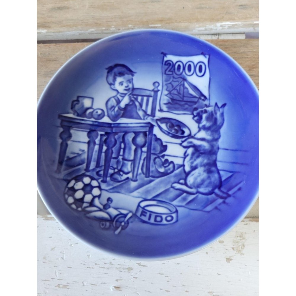 B&g don't tell 2000 children's Day dog plate‎ blue